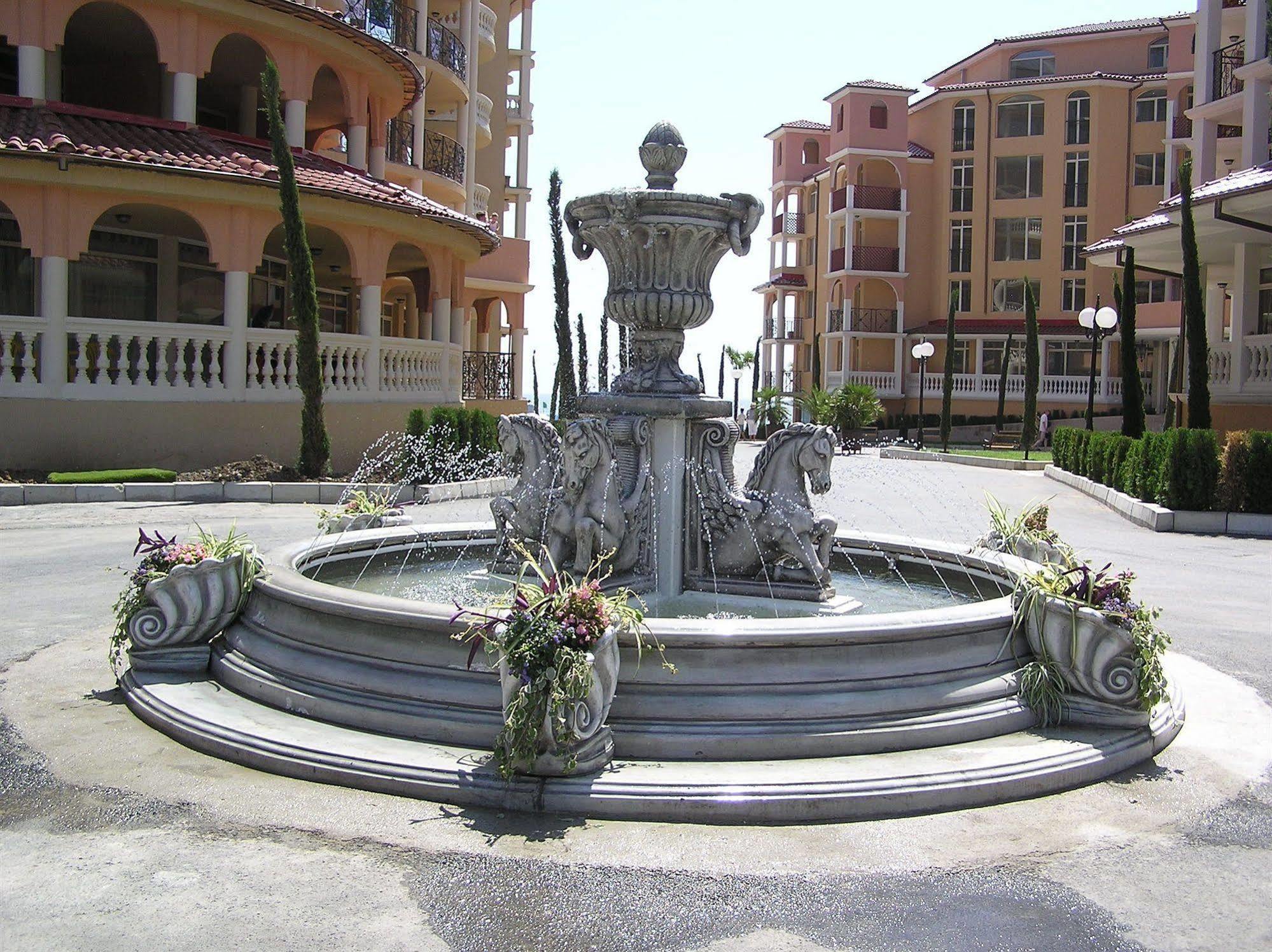 Atrium Beach Hotel Elenite Exterior photo